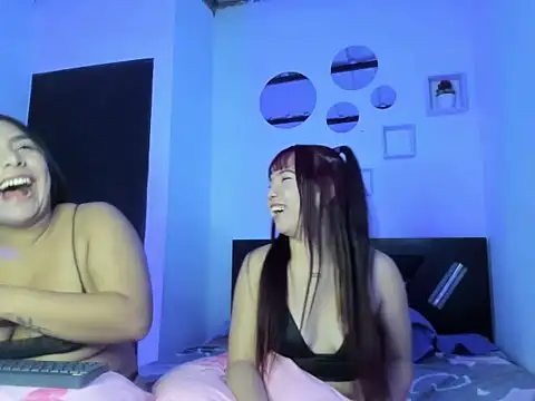 Nataly laurafox69 online show from November 25, 4:14 am