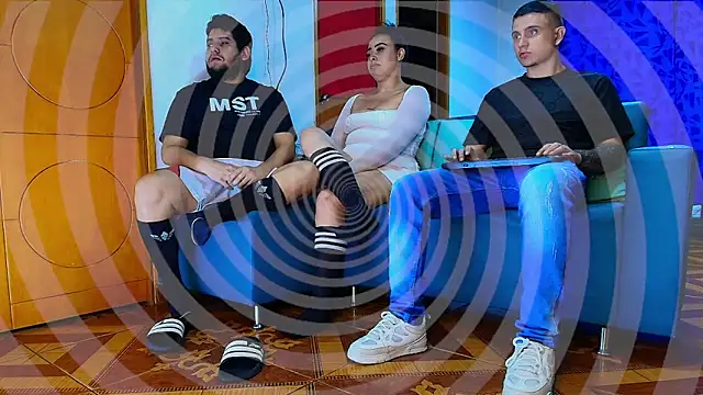 Alphacashmaster777 online show from November 29, 7:12 am