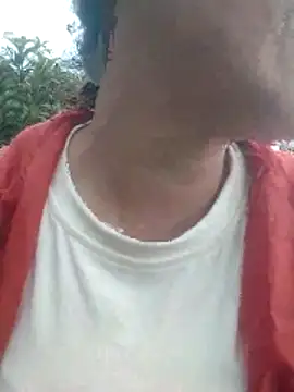 tieutam122 online show from February 22, 9:10 am