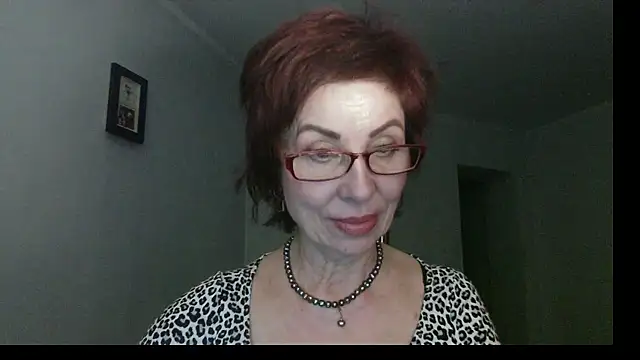 Kelly Flurr online show from December 21, 5:06 pm