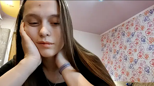 SophieHazely online show from December 23, 1:53 am