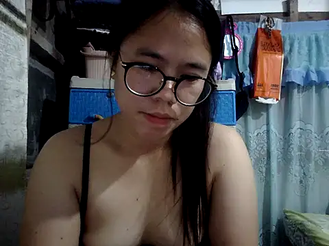 xxdreamgirl69 online show from March 11, 10:56 pm