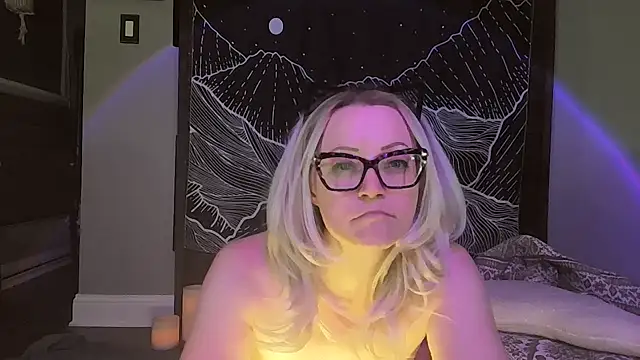 only one onyx online show from November 29, 3:21 am