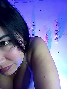 Emy cutee online show from January 17, 1:07 pm