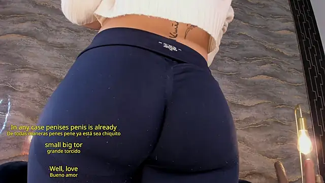 Mia Luxor online show from May 23, 11:52 am