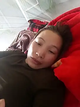 Evelyn-n online show from December 17, 6:06 am