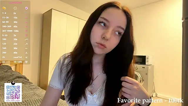 WhiteNoiseJoy online show from January 13, 3:01 am