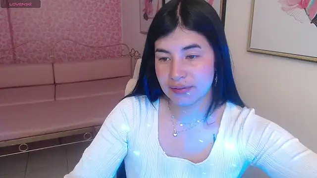 Nina harpper  online show from December 14, 1:17 pm