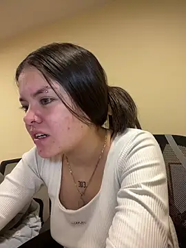 Camila Duarte2 online show from March 25, 1:47 pm