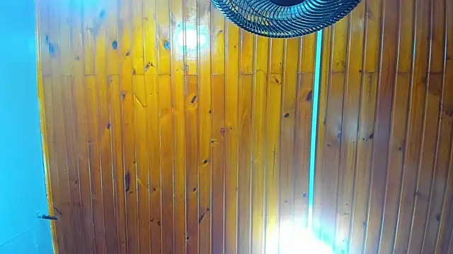 exxxtrabigboobs online show from December 17, 1:11 am