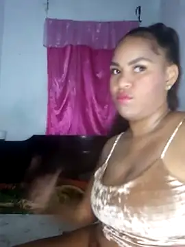 Catalinamartinez online show from December 4, 11:16 pm