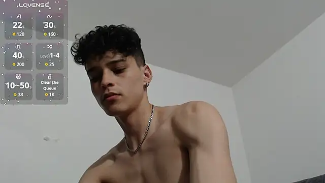 hottie couplee online show from February 16, 11:37 pm