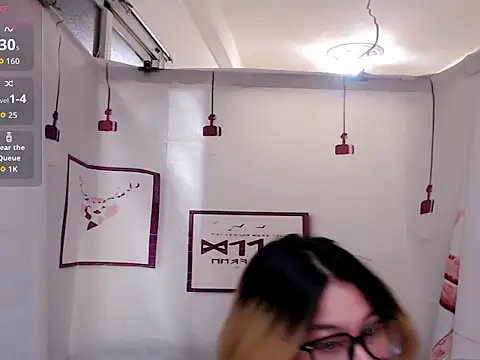 abella1116 online show from December 18, 6:45 pm