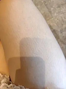 Miky Lyn online show from February 18, 6:23 am