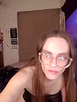 snowbird1117 online show from February 15, 3:22 pm