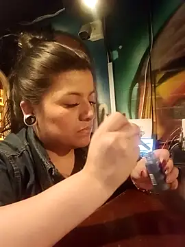 Luna Maar  online show from December 16, 11:54 pm