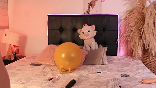 AllyBloom online show from December 16, 12:16 am