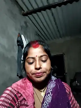 Ponam sexy online show from January 18, 3:30 pm