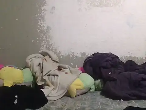 Rentastnrgurl online show from December 15, 3:01 am