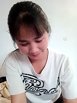 Him MountainGirl online show from February 7, 8:07 am