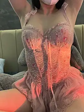 Lucy79xx online show from December 14, 9:26 am