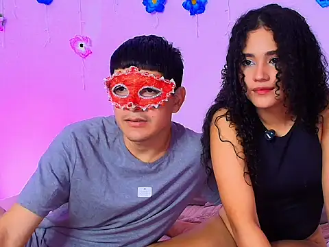 Thetoxicouple online show from December 22, 11:30 pm