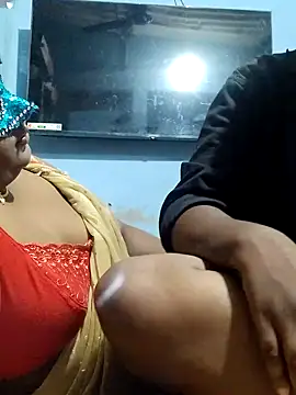 divyatamil143 online show from December 16, 4:29 am