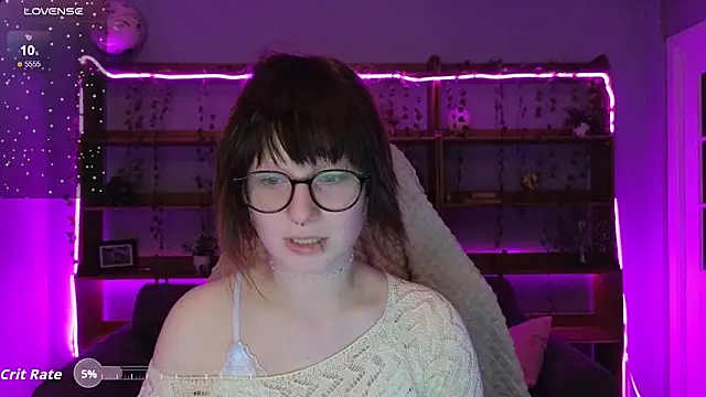 Awquafine online show from December 17, 3:49 pm