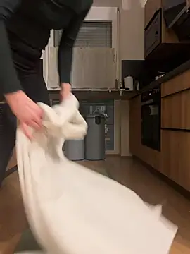 Annas G online show from January 8, 7:40 pm