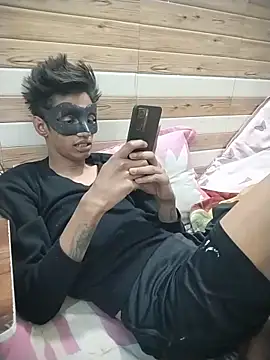 xoupleaura online show from February 7, 5:06 pm