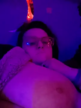 MidnightSeducerxh online show from March 2, 6:36 pm