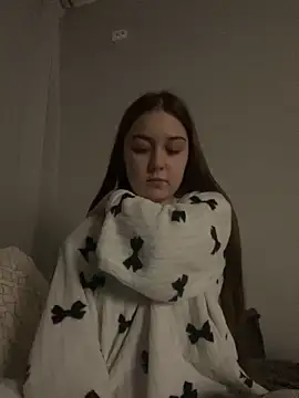 Yaseniya  online show from February 7, 2:48 am