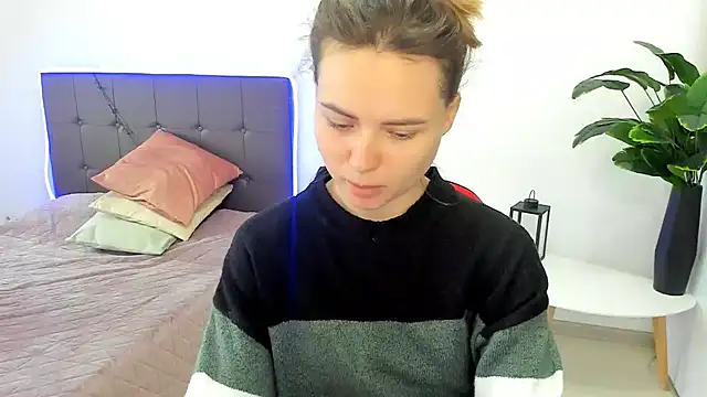 Jessy lil online show from February 7, 11:36 am