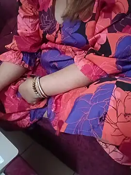 butterflyslay online show from May 31, 4:29 am