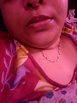 peu8 online show from February 15, 6:07 pm