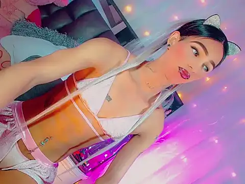 agathaferrer3 online show from February 11, 7:21 am