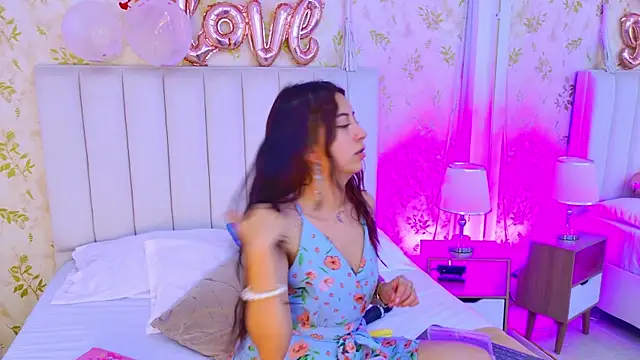 Celeste Clarke online show from February 17, 7:57 pm