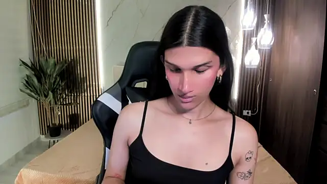 Bianca baldwin  online show from December 22, 8:45 pm