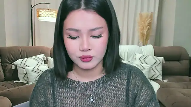 Brunette Charm online show from January 13, 12:09 pm