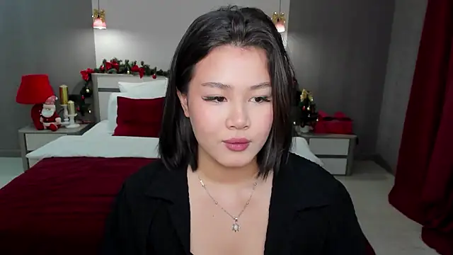 Brunette Charm online show from January 8, 6:12 pm