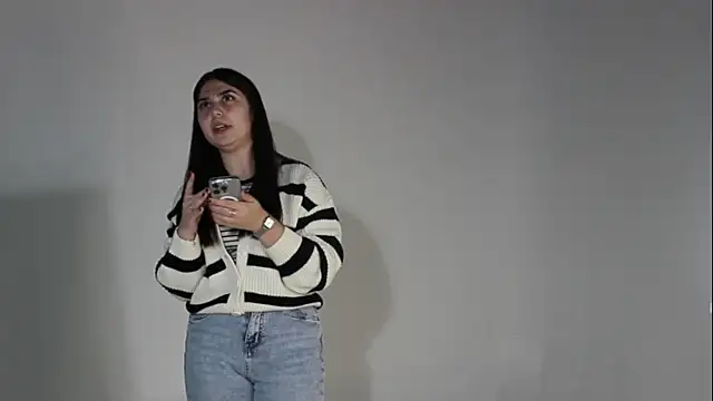 AsterUmbriel online show from April 15, 9:43 am