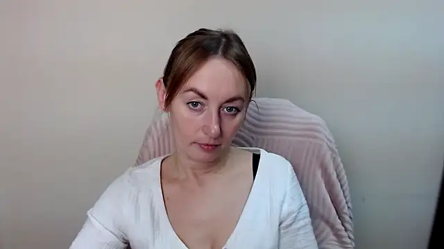 LiaSeass  online show from January 11, 12:21 pm