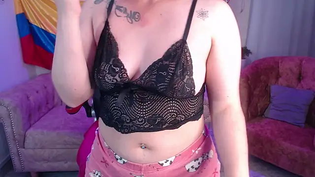 amanda rousee online show from July 14, 10:21 am