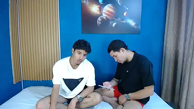 top jax1 online show from April 5, 11:04 pm