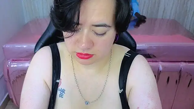 samythomas t online show from February 11, 7:59 pm