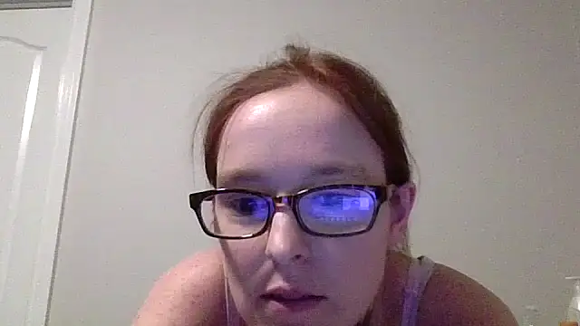 redremmi online show from February 26, 11:15 pm