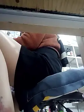 SARA6926969 online show from January 8, 11:58 am