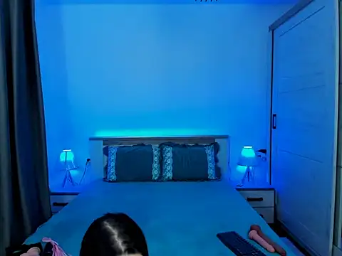 MistressKarla1 online show from February 12, 8:43 pm