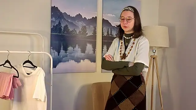 MartyHudon online show from December 15, 4:07 am