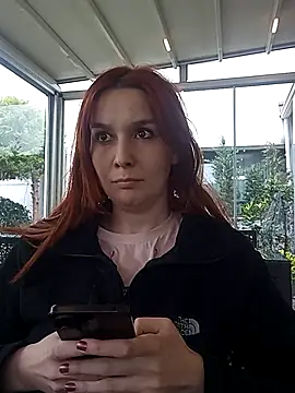 Atwsliiikizilll online show from April 17, 6:37 am